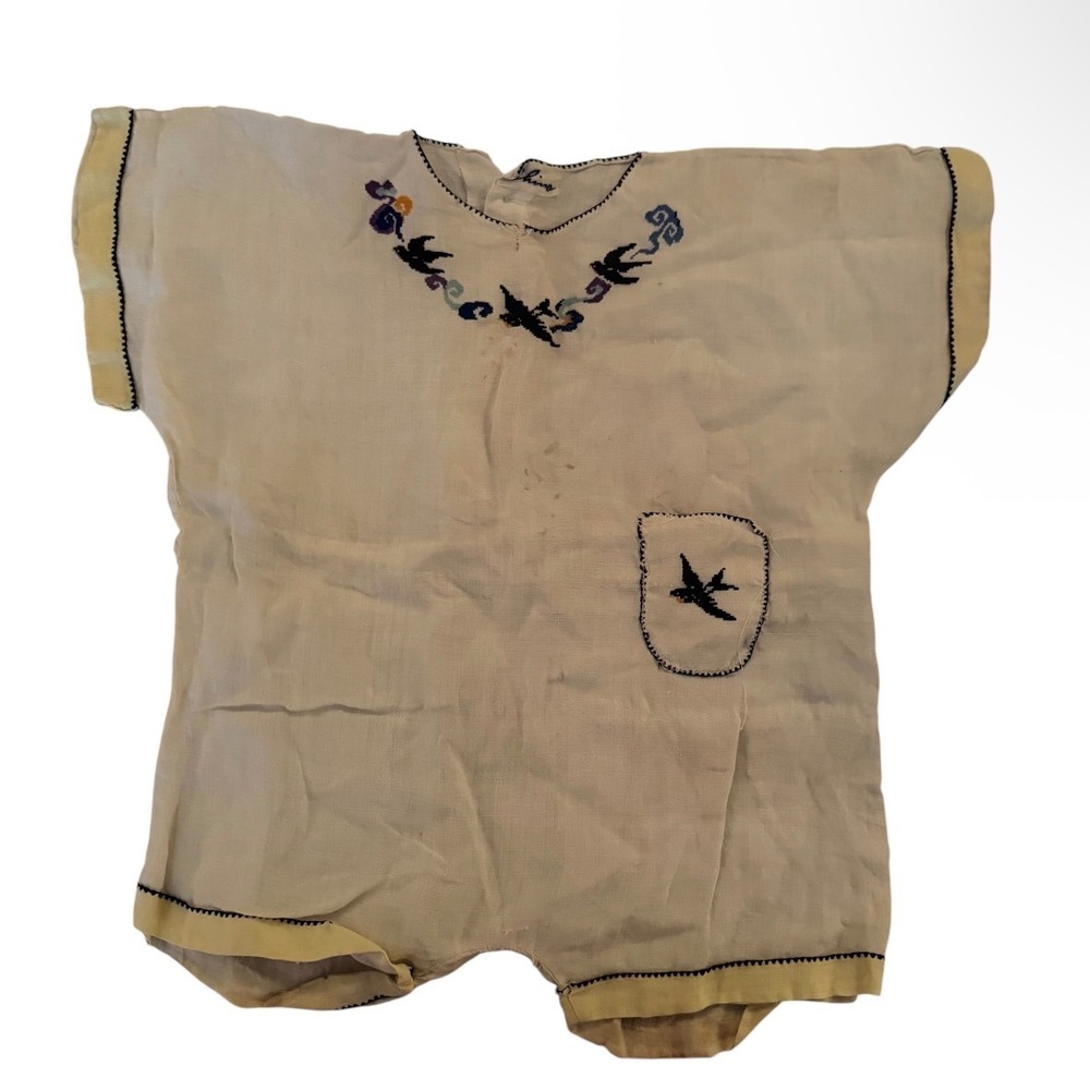Vintage 20's Hand Embroidered Baby Romper Birds Cross Stitch Button‎ Back 14x16